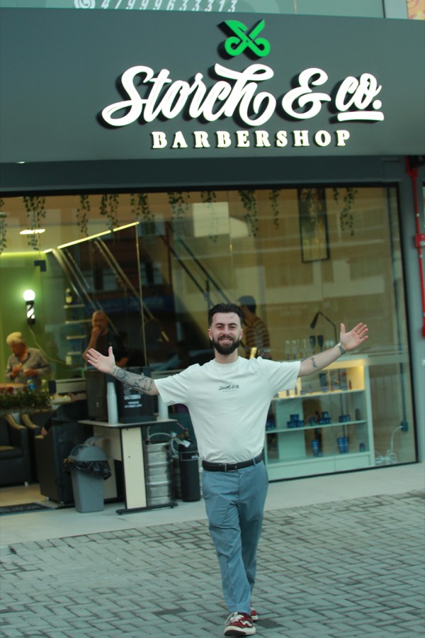 Fachada da Storch & Co. Barbearia em Blumenau SC
